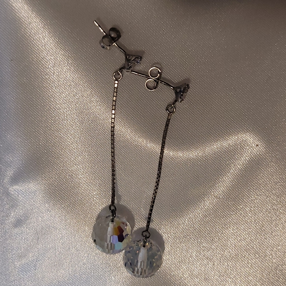 NWOT Silver Crystal Earrings